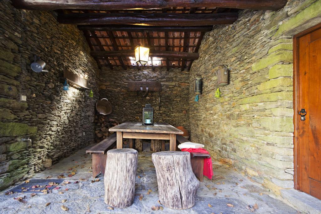 Quinta De Mouraes - Casa Do Xisto Guest House Lever Екстериор снимка